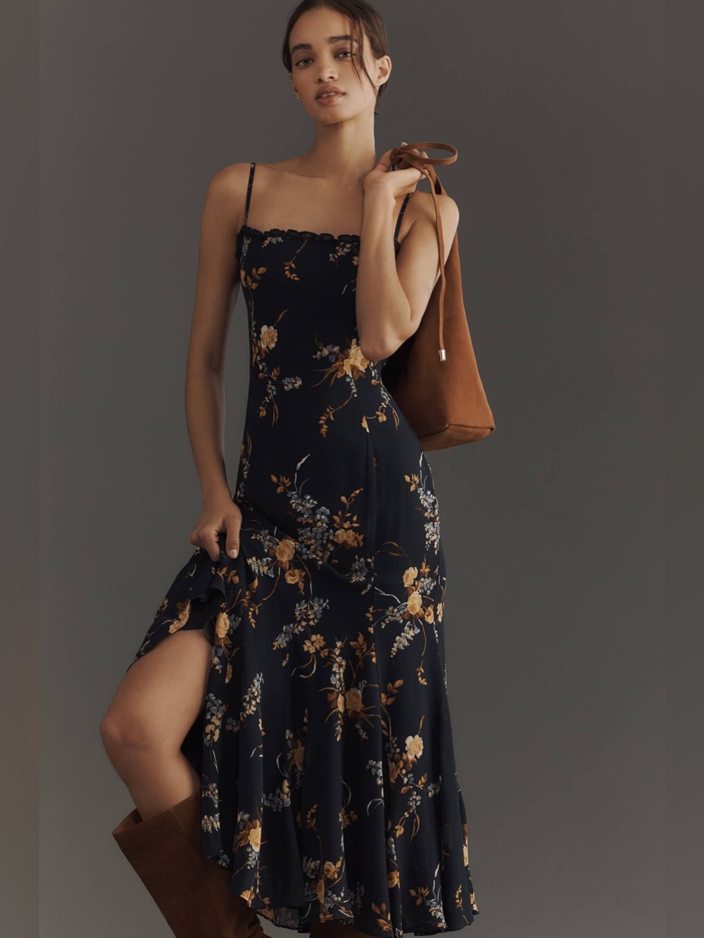 NEW REFORMATION Lilibet Dress in Navy Size 12 - Picture 3 of 13